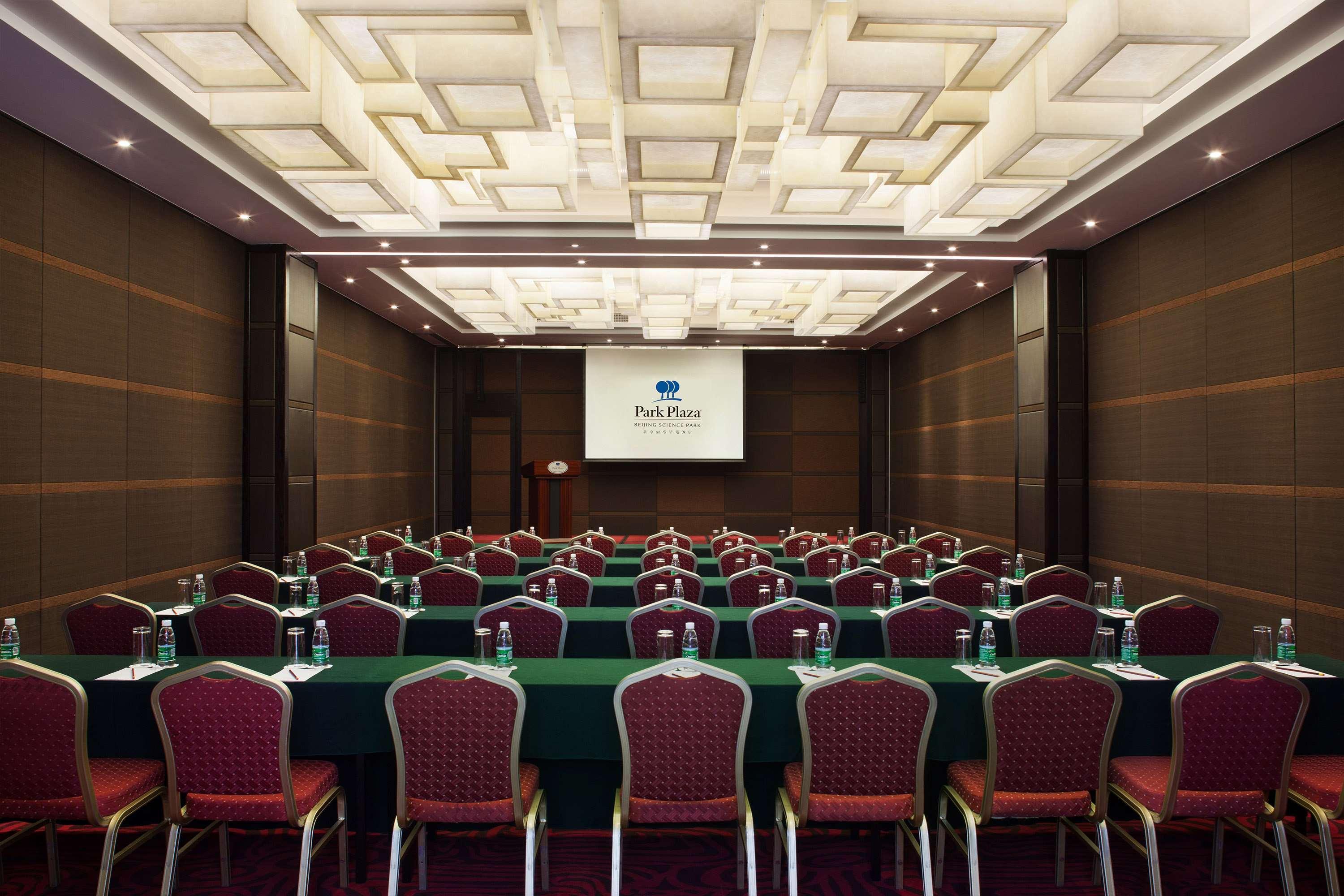 Отель Park Plaza Beijing Science Park Экстерьер фото