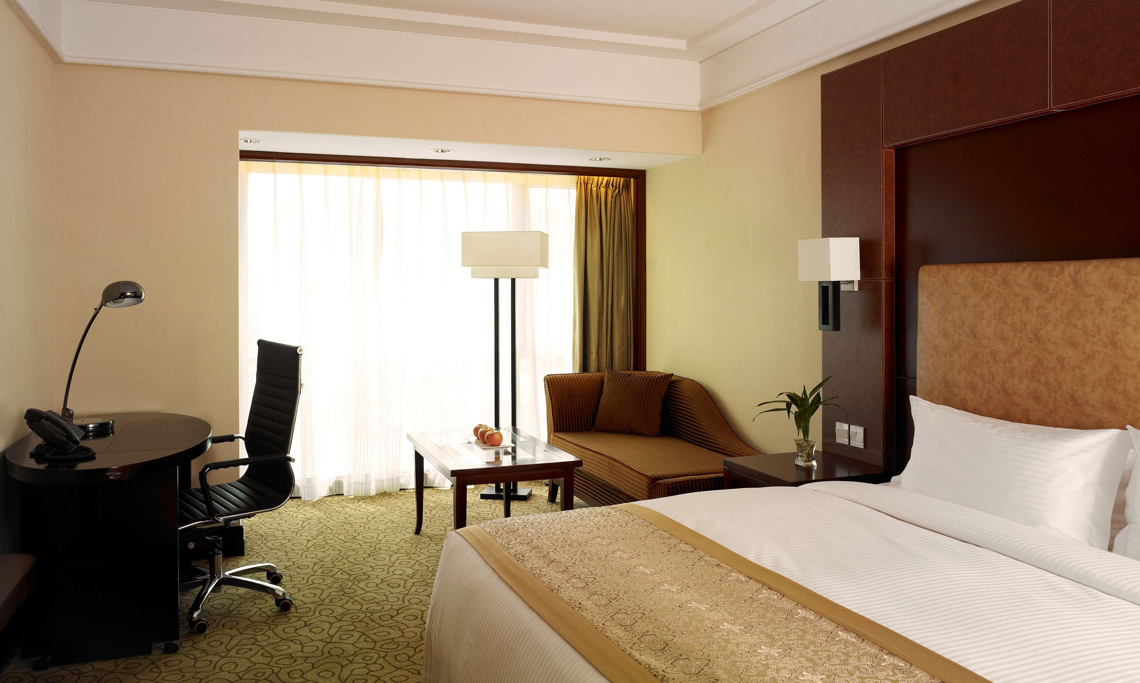 Отель Park Plaza Beijing Science Park Экстерьер фото