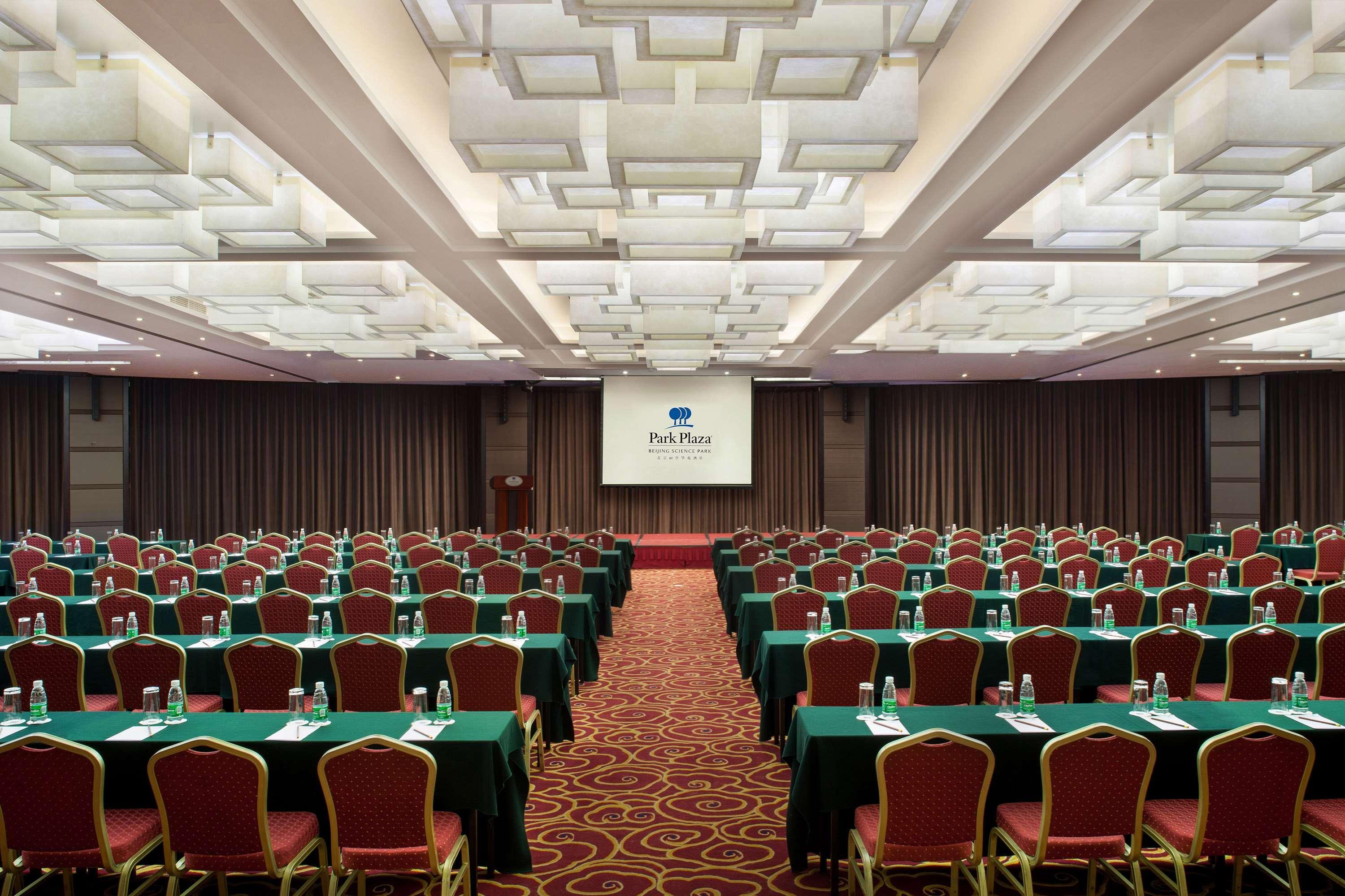 Отель Park Plaza Beijing Science Park Экстерьер фото