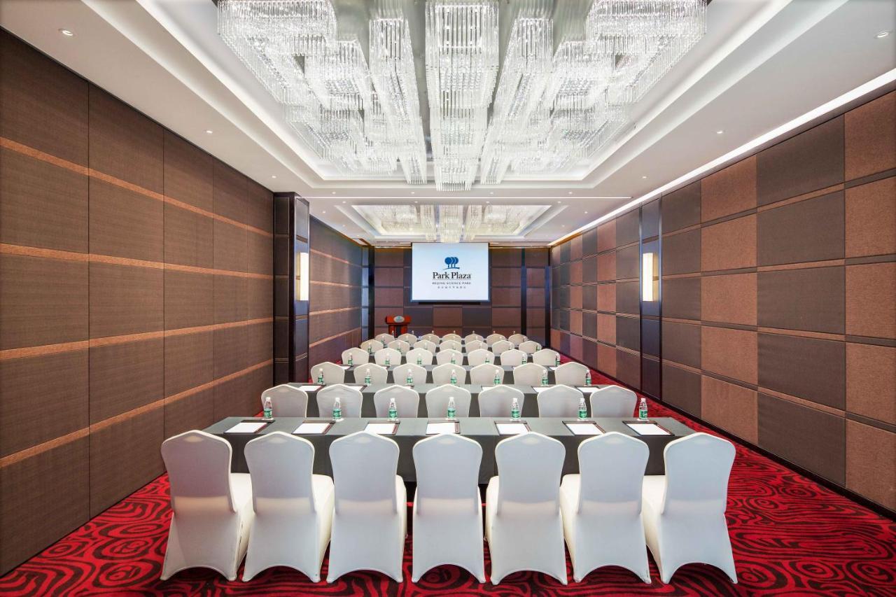 Отель Park Plaza Beijing Science Park Экстерьер фото