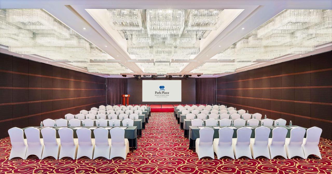 Отель Park Plaza Beijing Science Park Экстерьер фото